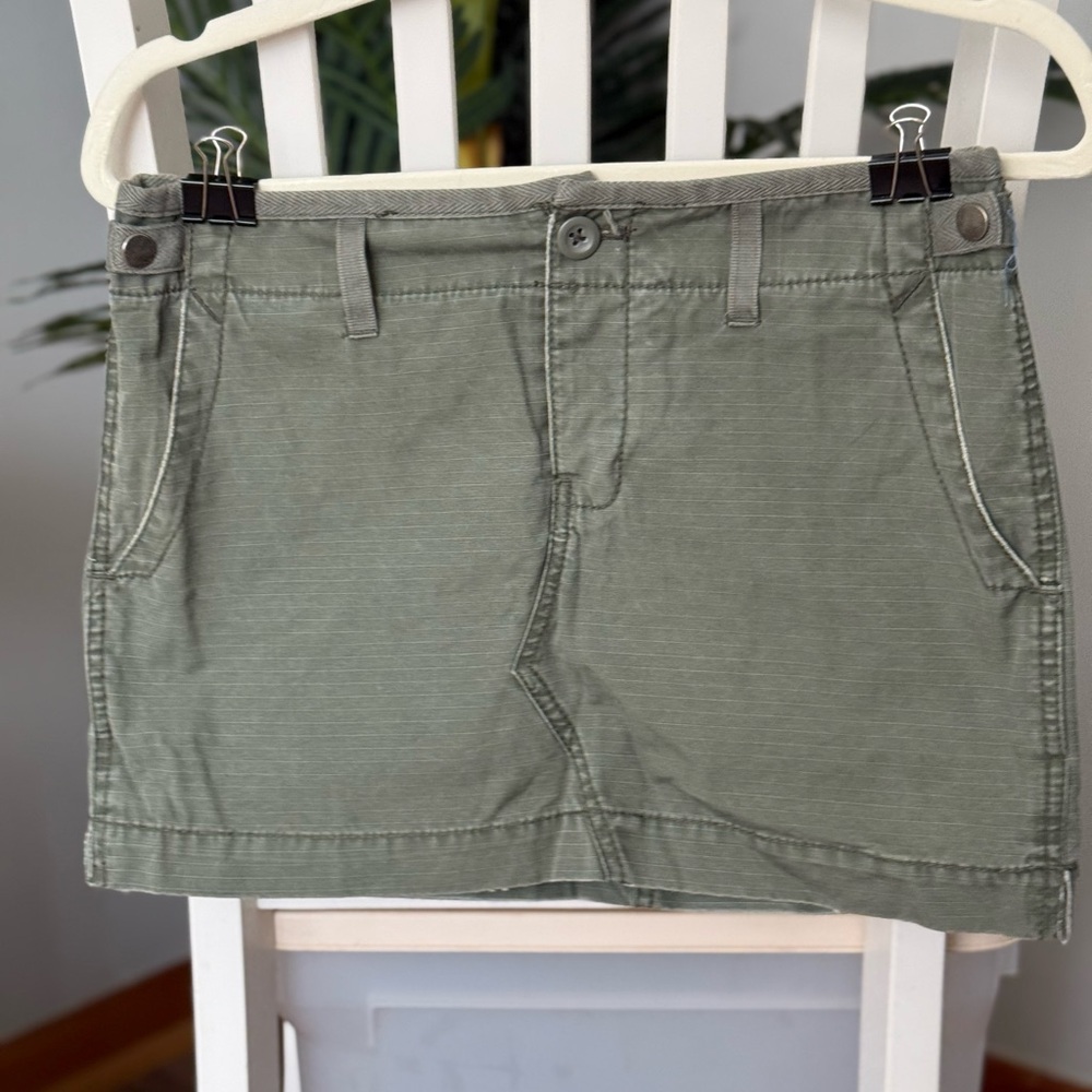 Green Casual Skirt